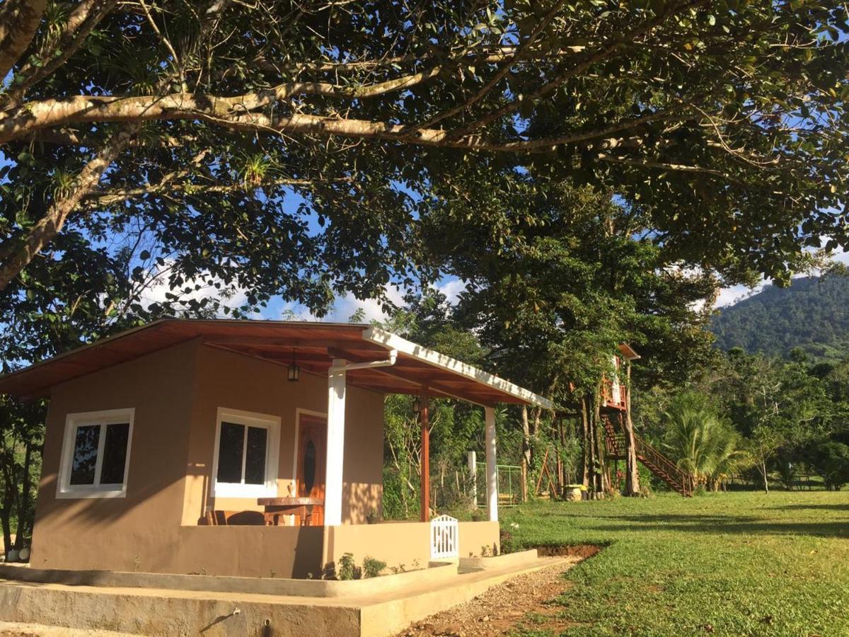 Hilamito Lodge Tela Buitenkant foto