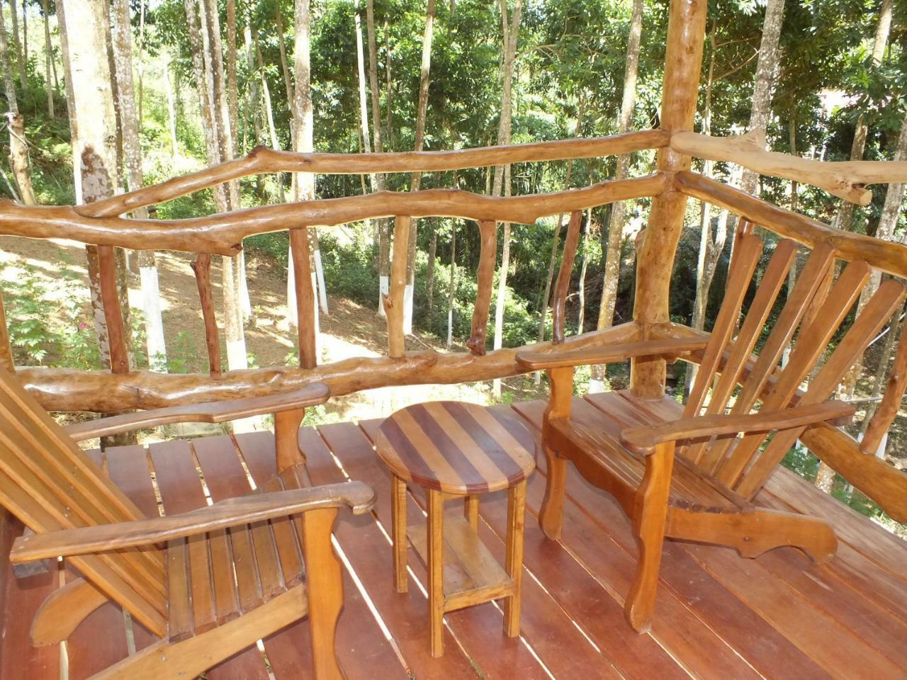 Hilamito Lodge Tela Buitenkant foto