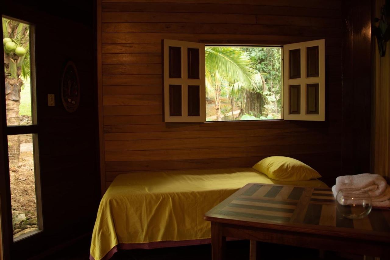 Hilamito Lodge Tela Buitenkant foto
